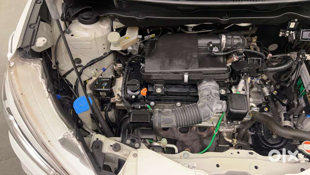 Maruti Suzuki Ertiga Zxi Plus At Shvs, 2023, Petrol