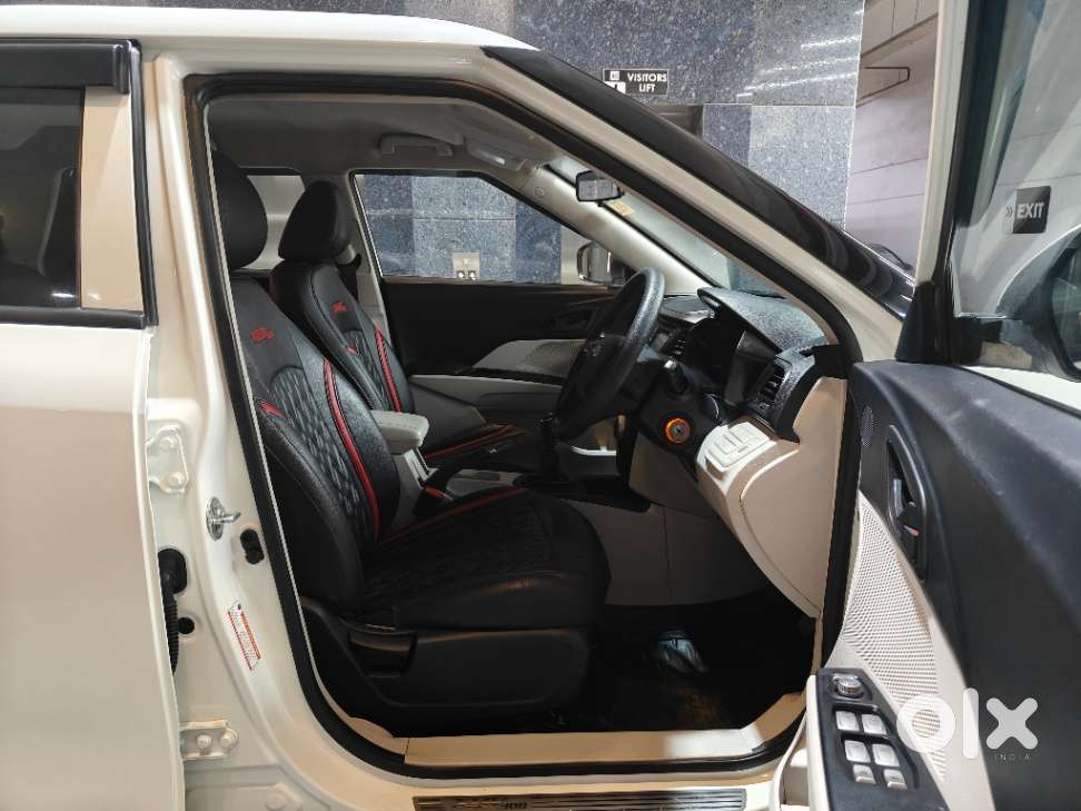Mahindra Xuv300 W4, 2020, Petrol