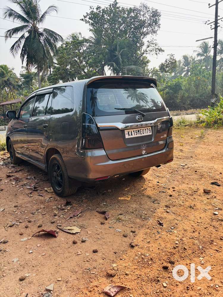 Toyota Innova Diesel 2014