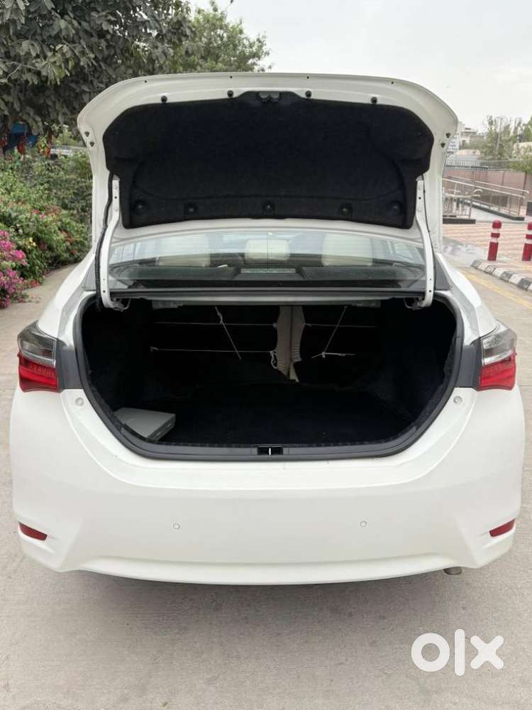 Toyota Corolla Altis 1.8 G, 2017, Petrol