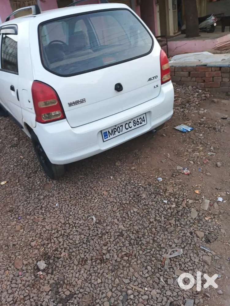 Maruti Suzuki 800 2012