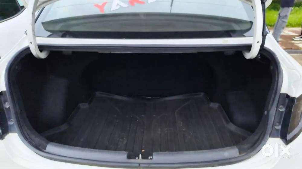 Hyundai Aura Diesel 2022 Manual