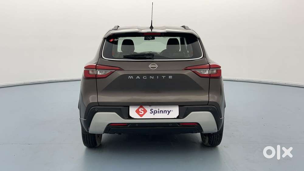 Nissan Magnite 1.0 Xv, 2021, Petrol