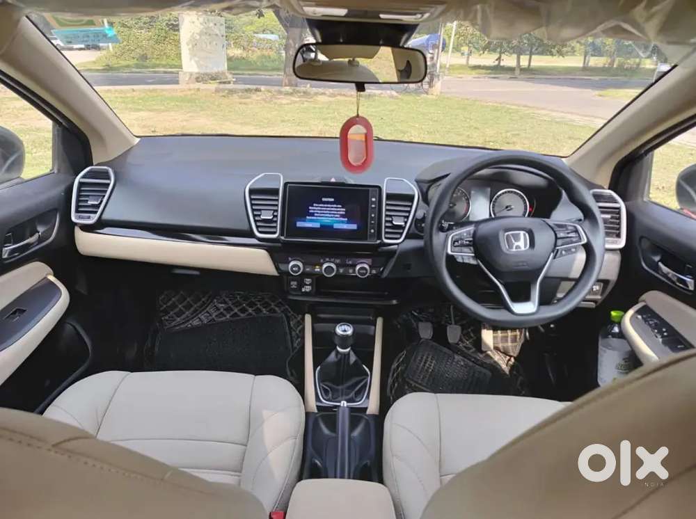 Honda City 12/2023 Petrol 28000 Km Driven Registered 2024
