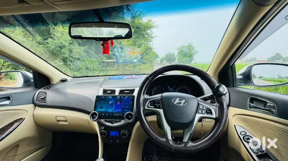 Hyundai Fluidic Verna 2014
