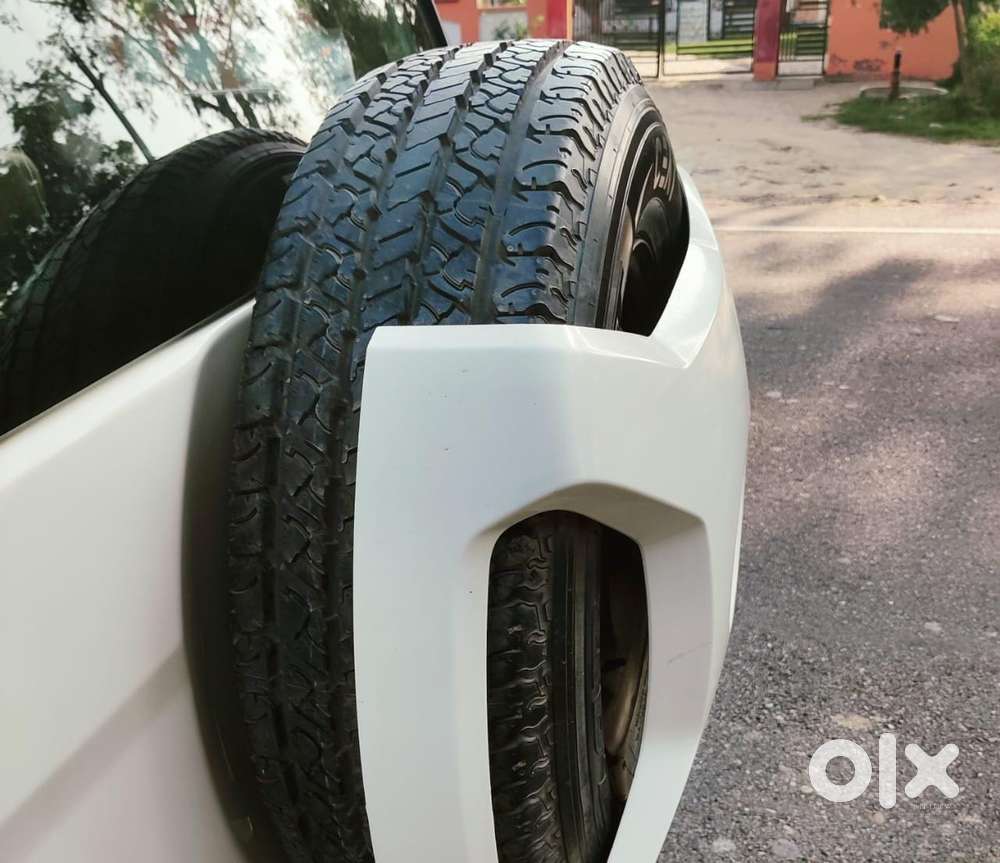 Mahindra Tuv 300, 2019, Diesel