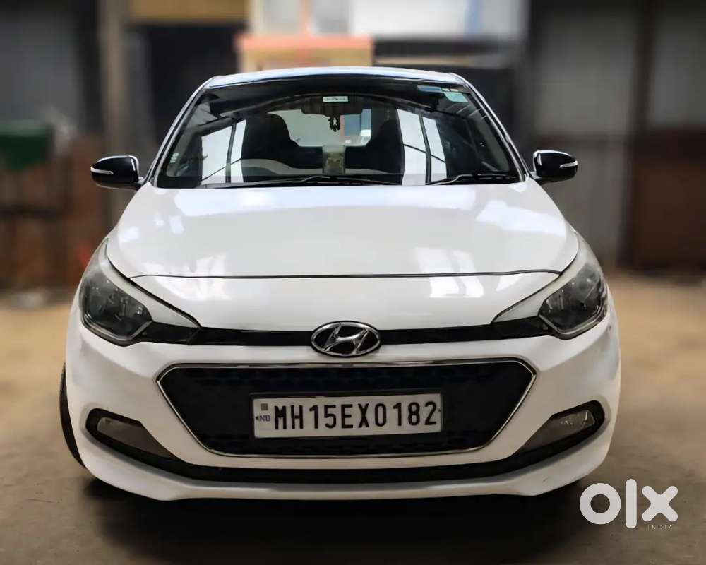 Hyundai Elite I20 2015 Petrol 122000 Km Driven For Urgent Sale