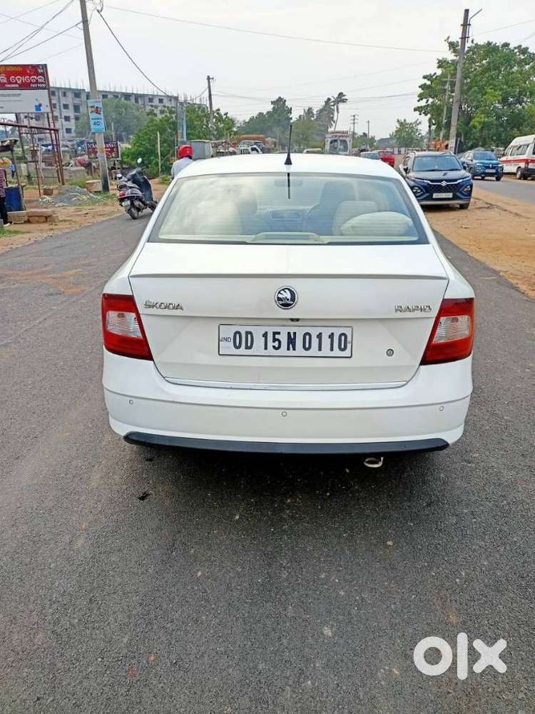 Skoda Rapid 1.6 Mpi Ambition, 2019, Petrol