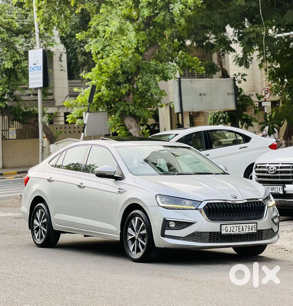 Skoda Slavia 1.0 Tsi Style At, 2022, Petrol