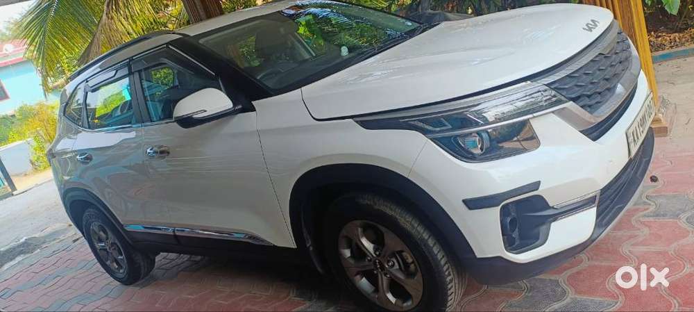 *kia Seltos G1.5 6mt Htk Plus  Suv  Model: Nov 2021  Regn: Dec 2021