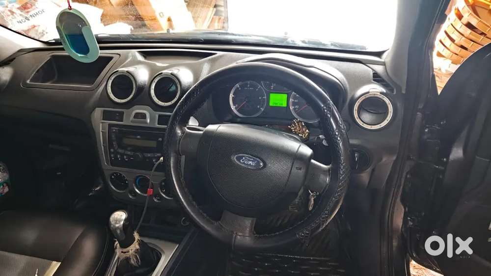 Ford Classic 1.4 Lxi 2013