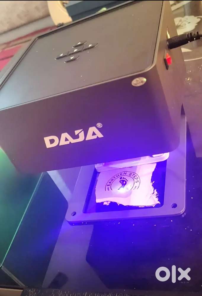 Laser engraver DAJA DJ6. Wirless both mobile and laptop connection