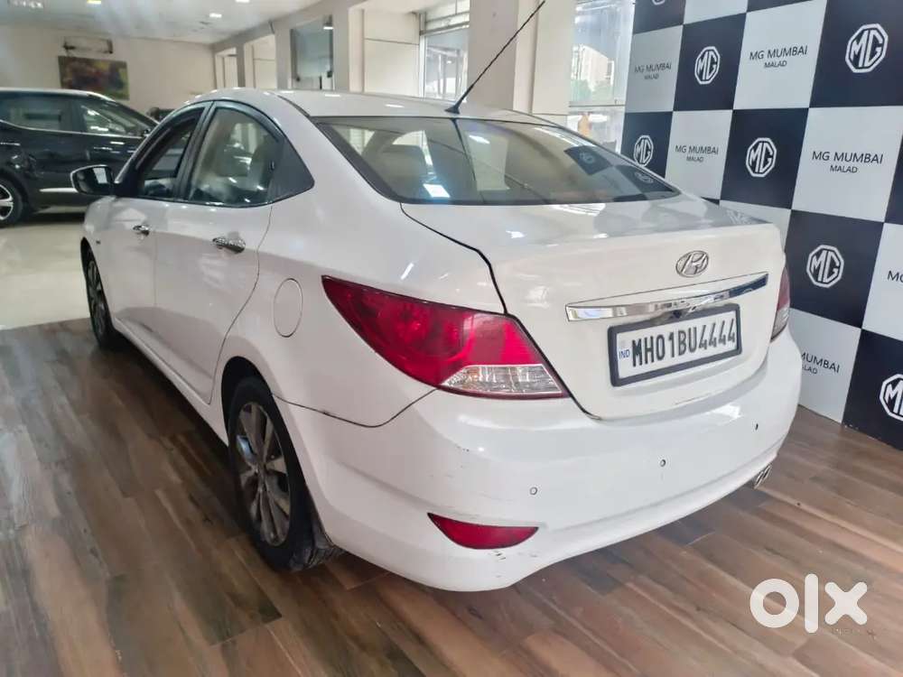 Hyundai Fluidic Verna 2014 Petrol 105000 Km Driven