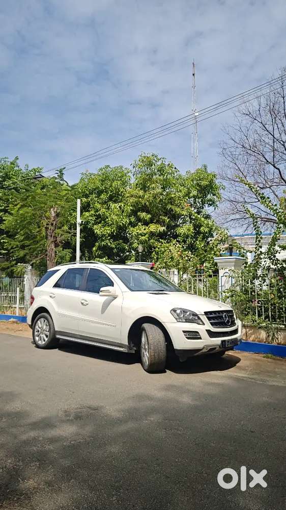 Mercedes Benz