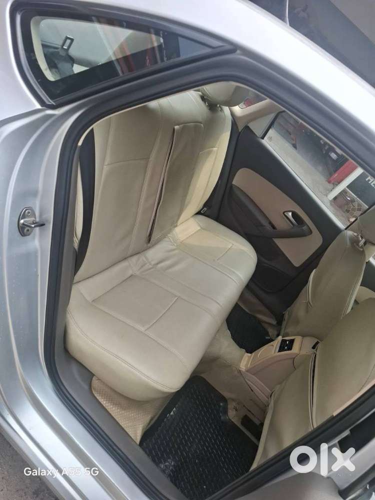 Volkswagen Vento 2013-2015 1.6 Highline, 2011, Petrol