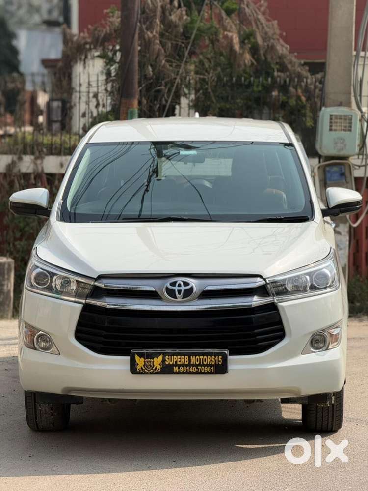 Toyota Innova Crysta 2.4 V 7 Str, 2017, Diesel