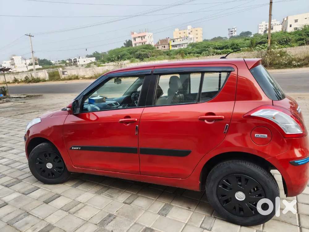 Maruti Suzuki Swift 2013 Petrol 116000 Km Driven