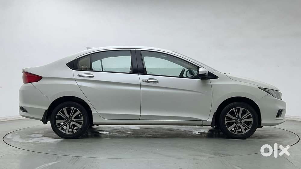 Honda City 1.5 V 4th Gen I-vtec Mt, 2022, Petrol