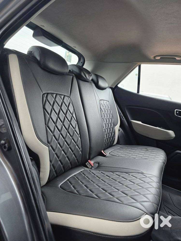 Hyundai Venue 1.0 S (o) Turbo Dct, 2024, Petrol