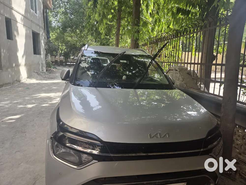 Kia Carens 2022 Petrol 19125 Km Driven