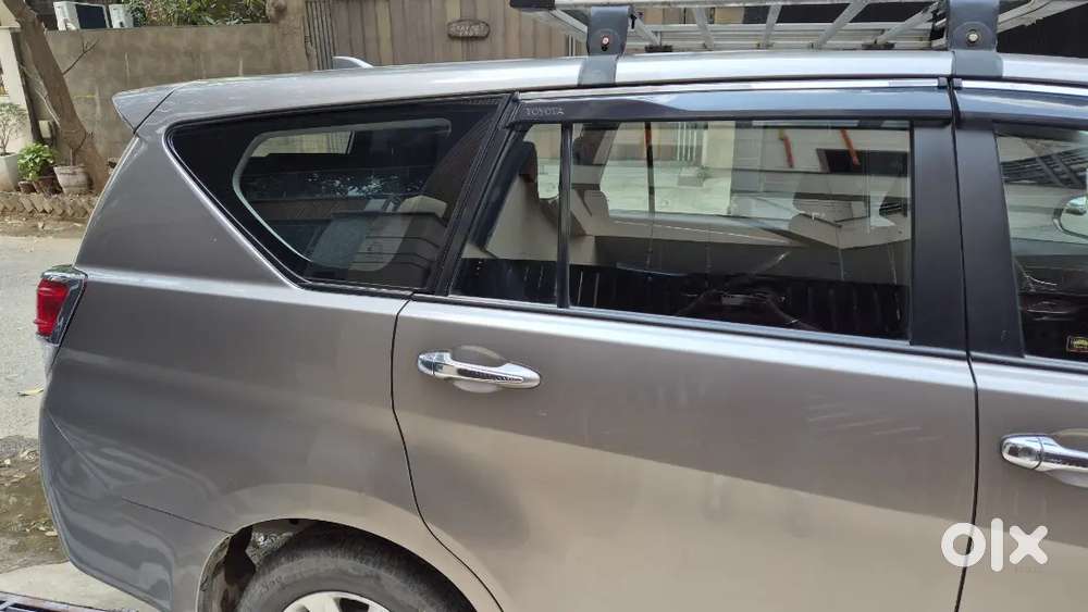 Toyota Innova Crysta 2019 Petrol Automatic -no Dealer -direct Transfer