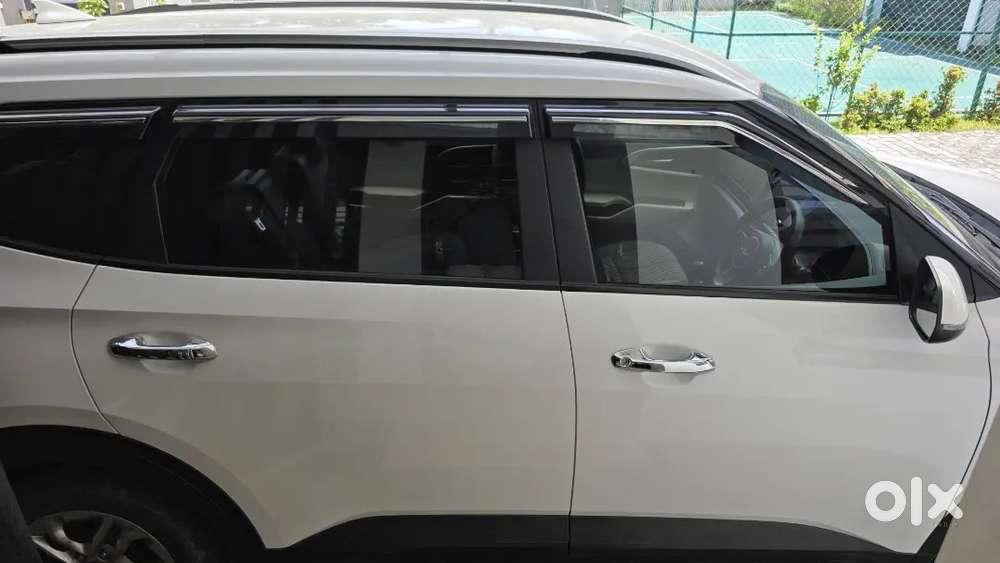 Kia Carens Prestige 1.5 Imt Transmission 7 Seater Mpv