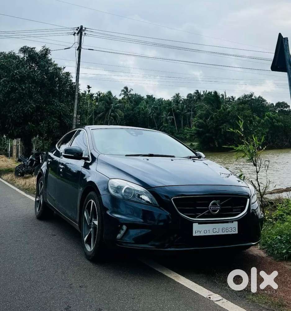 Volvo V40 2015 Diesel Well Maintained