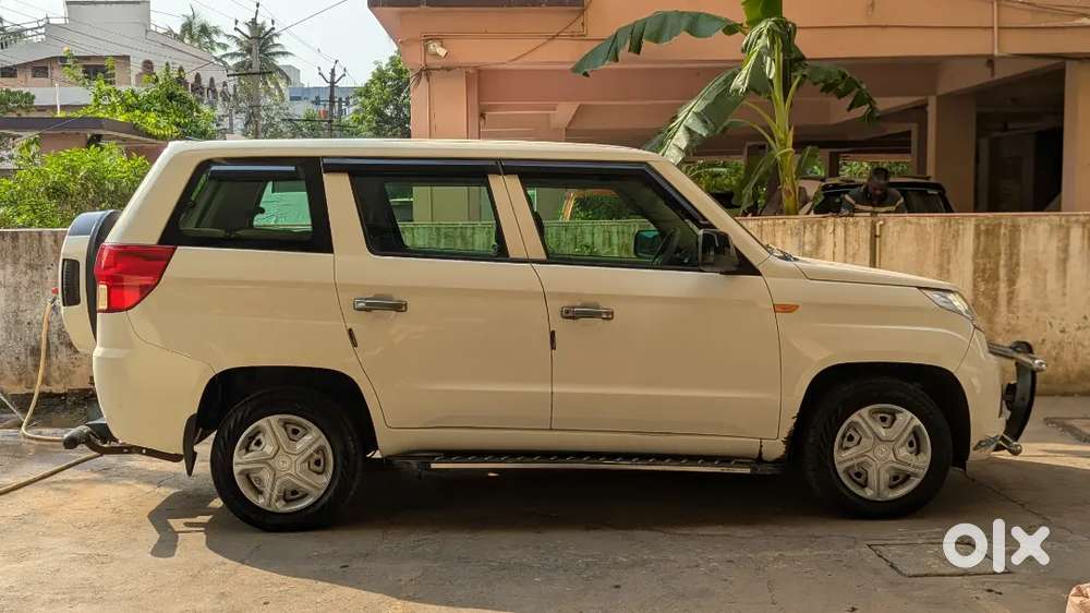Mahindra Tuv 300 Plus 2018 Diesel Well Maintained