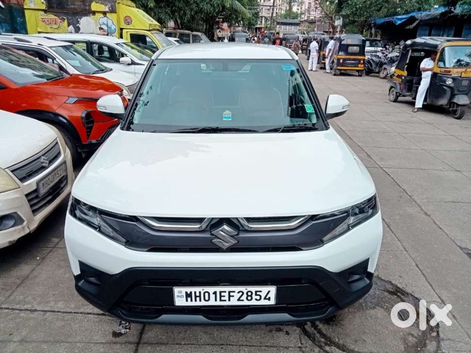 Maruti Suzuki Brezza 1.5 Vxi At Smart Hybrid, 2023, Petrol
