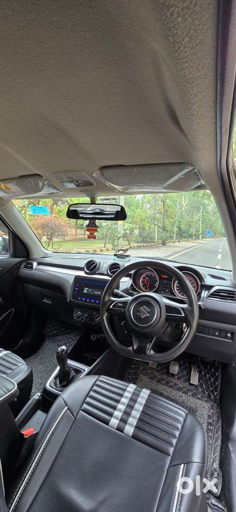 Maruti Suzuki Swift Vvt Vxi, 2022, Petrol