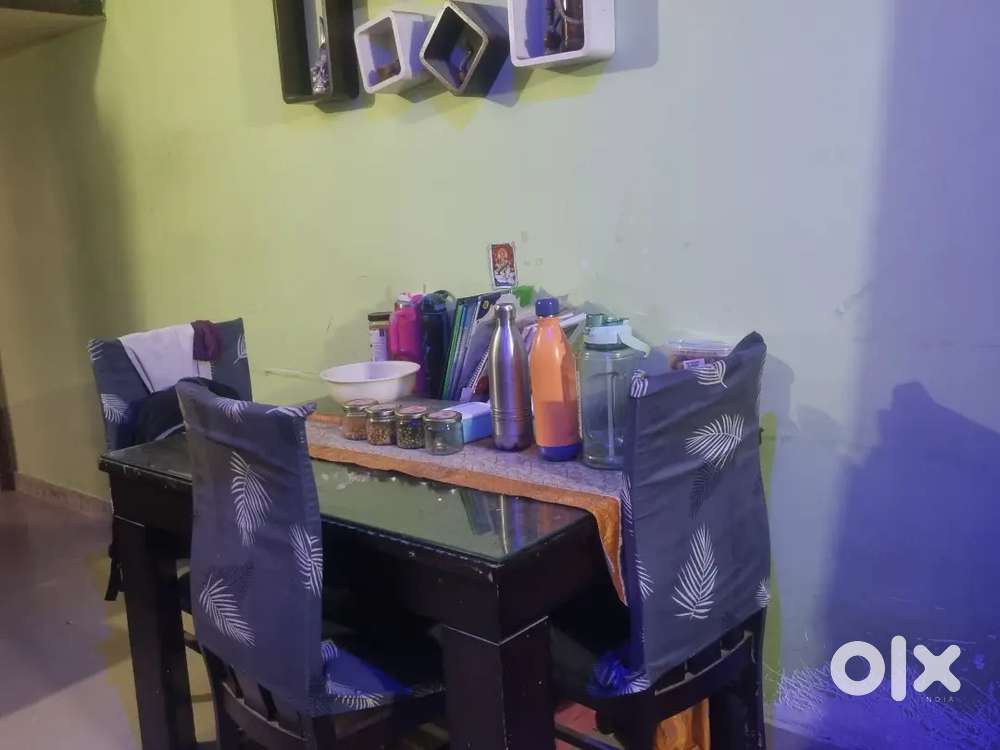 Dinning table