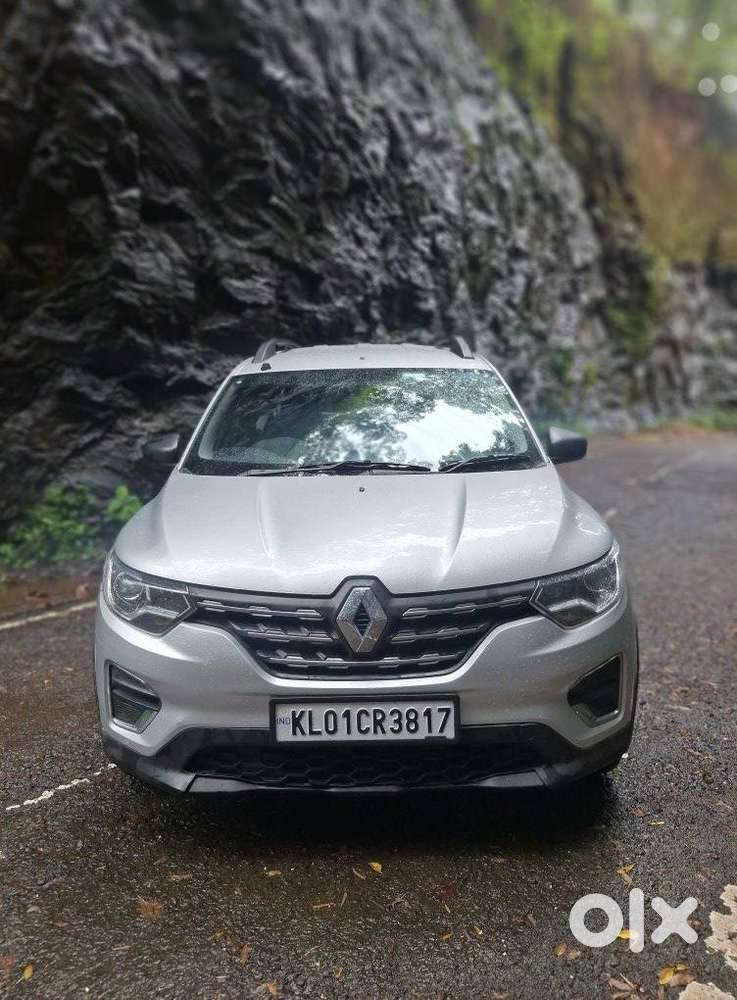 Renault Triber 1.0 Rxe, 2021, Petrol