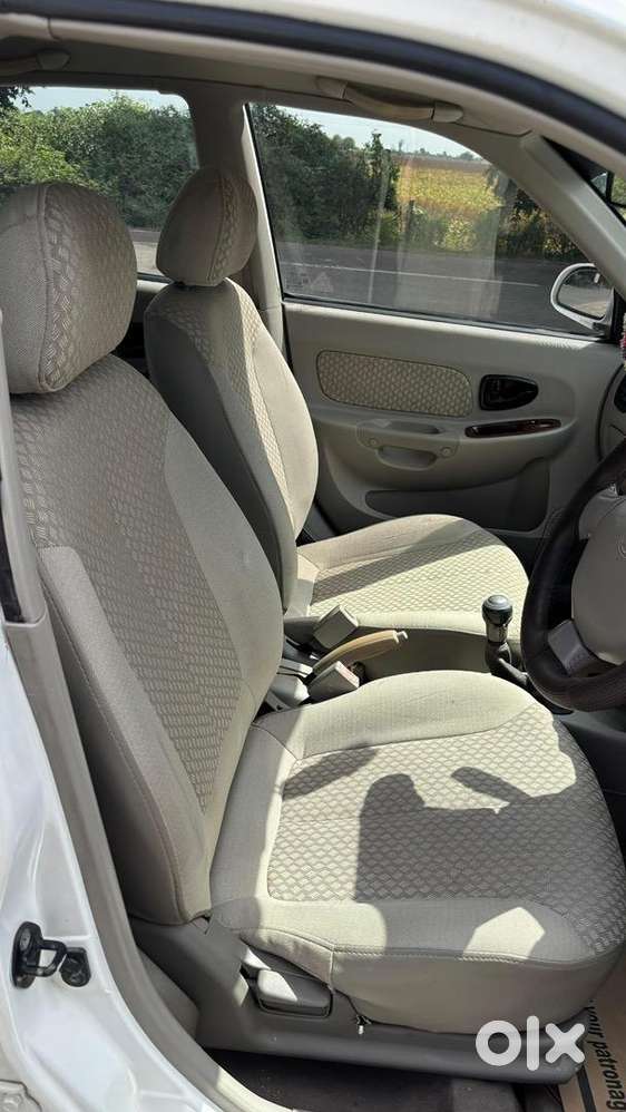 Hyundai Hybrid 2011 Drive