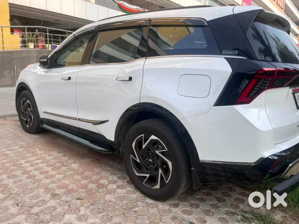 Mahindra Xuv 7xo 2026 Petrol Well Maintained