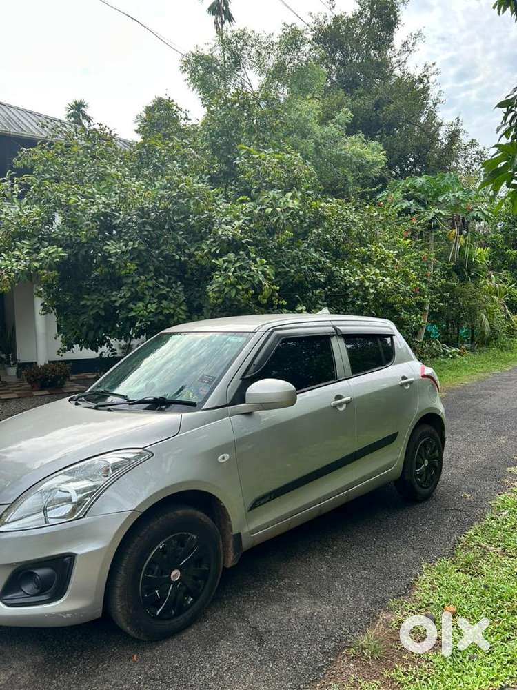 Maruti Suzuki Swift 2015 Petrol 117000 Km Driven