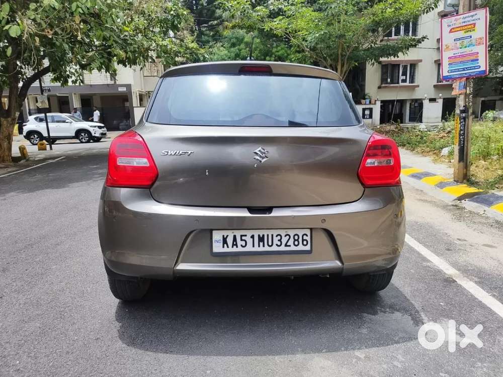 Maruti Suzuki Swift Vxi, 2023, Petrol