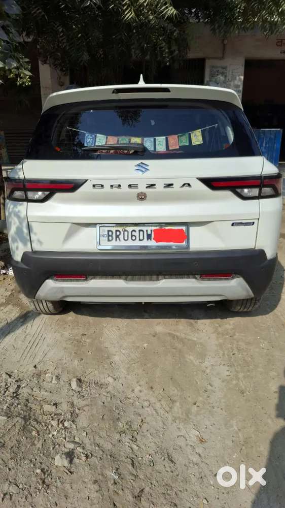 Maruti Suzuki Brezza Zxi 2024
