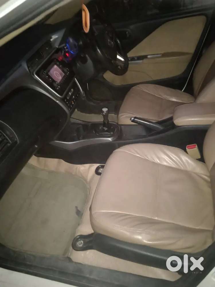 Honda City Zx 2015 Diesel Well Maintained Cruese Control.