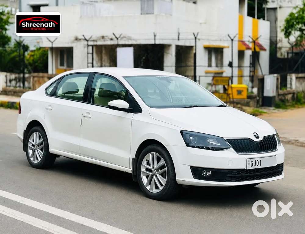 Skoda Rapid 1.6 Mpi At Elegance, 2017, Petrol