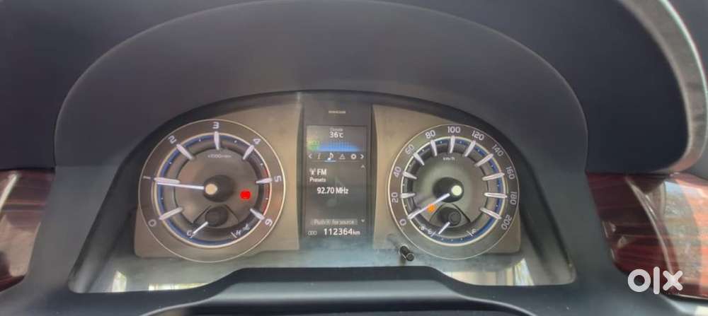 Toyota Innova Crysta 2.4 V, 2017, Diesel