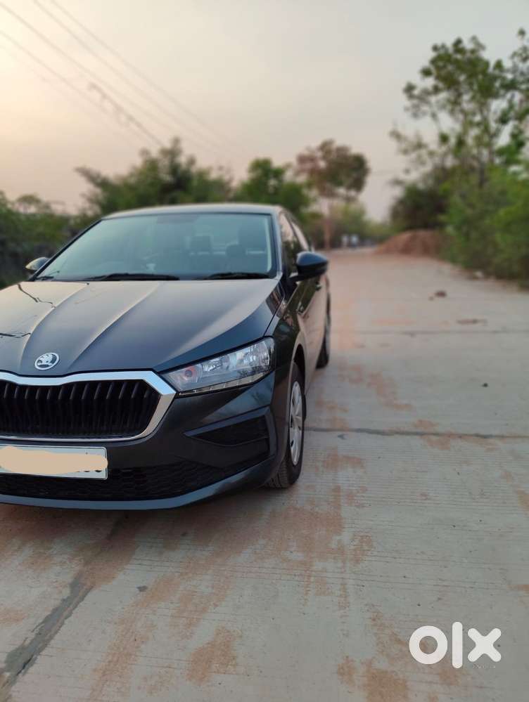 Skoda Slavia 1.0 Active Tsi, 2022, Petrol