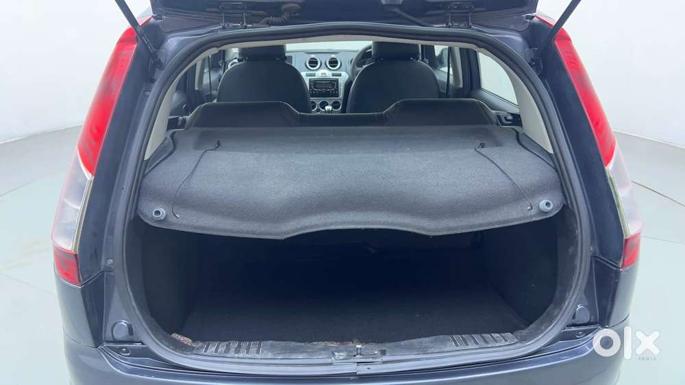 Ford Figo Petrol Zxi, 2013, Petrol