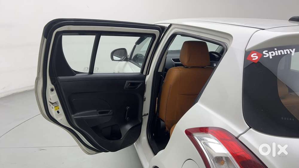 Maruti Suzuki Swift 1.2 Lxi (o), 2017, Petrol