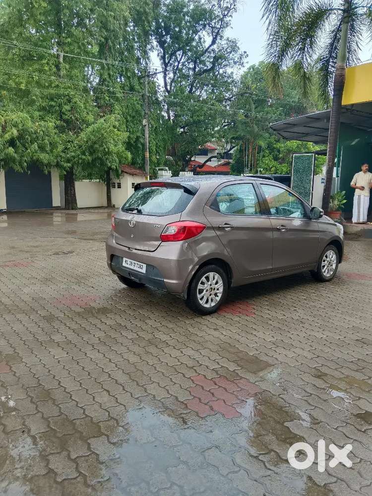 Tata Tiago Xza Petrol Automatic 2018 Top Mode