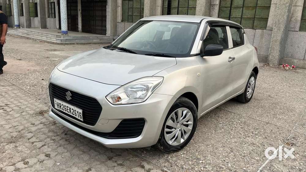 Maruti Suzuki Swift Vxi, 2020, Petrol
