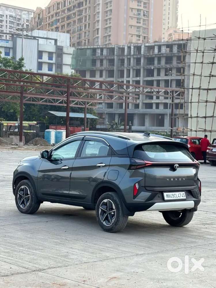 Tata Nexon Creative Plus S 1.2 Revotron Petrol 6 Amt, 2025, Petrol