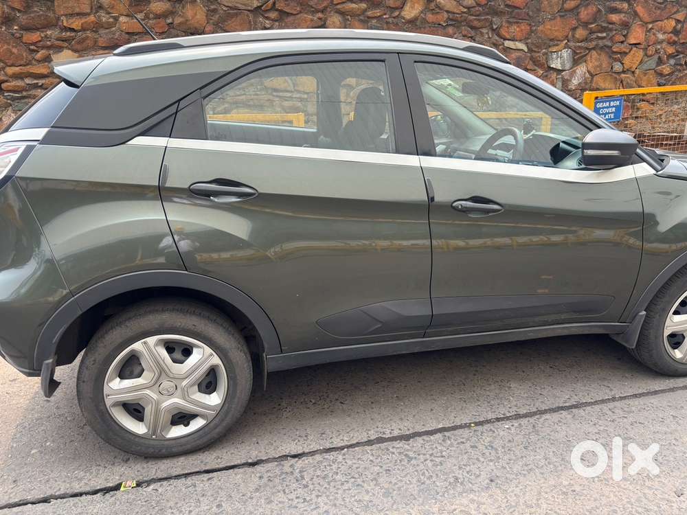 Tata Nexon Diesel 2022 With Sunroof