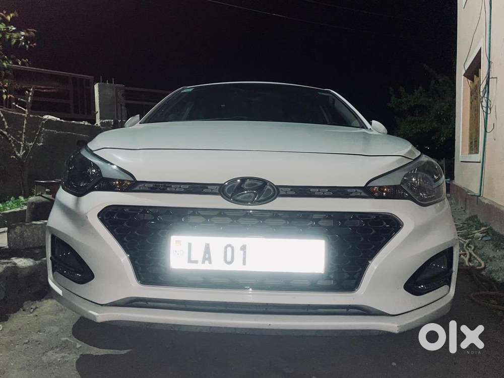 Hyundai I20 Sportz +vtvt Model In Top Notch Condition