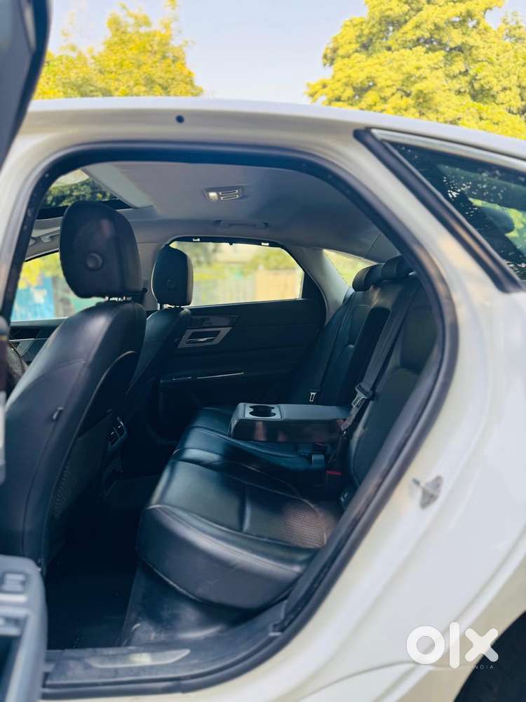 Jaguar Xf Petrol 2.0, 2019, Petrol