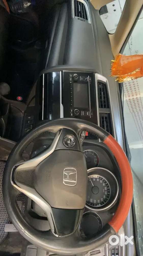 2016 Honda Jazz Diesel - 1.5 V Idtec Mt - Delhi Maintained